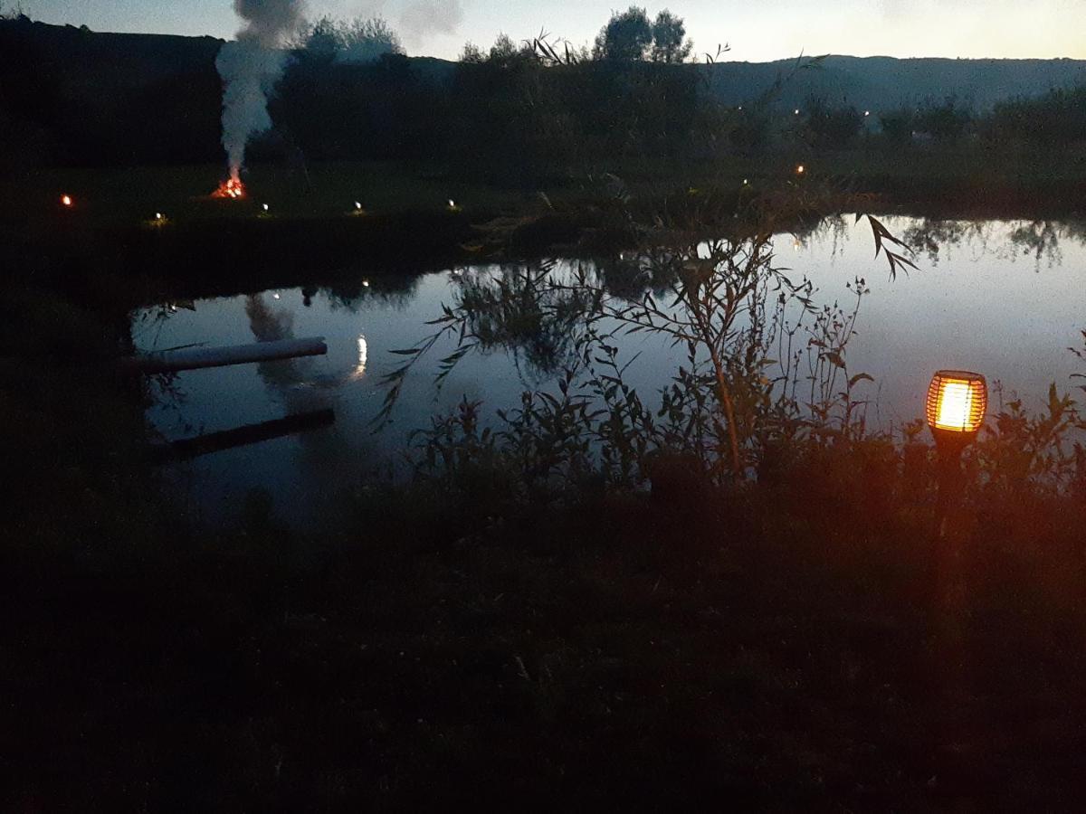 Kacso Apartma Ocna de Sus Exteriör bild